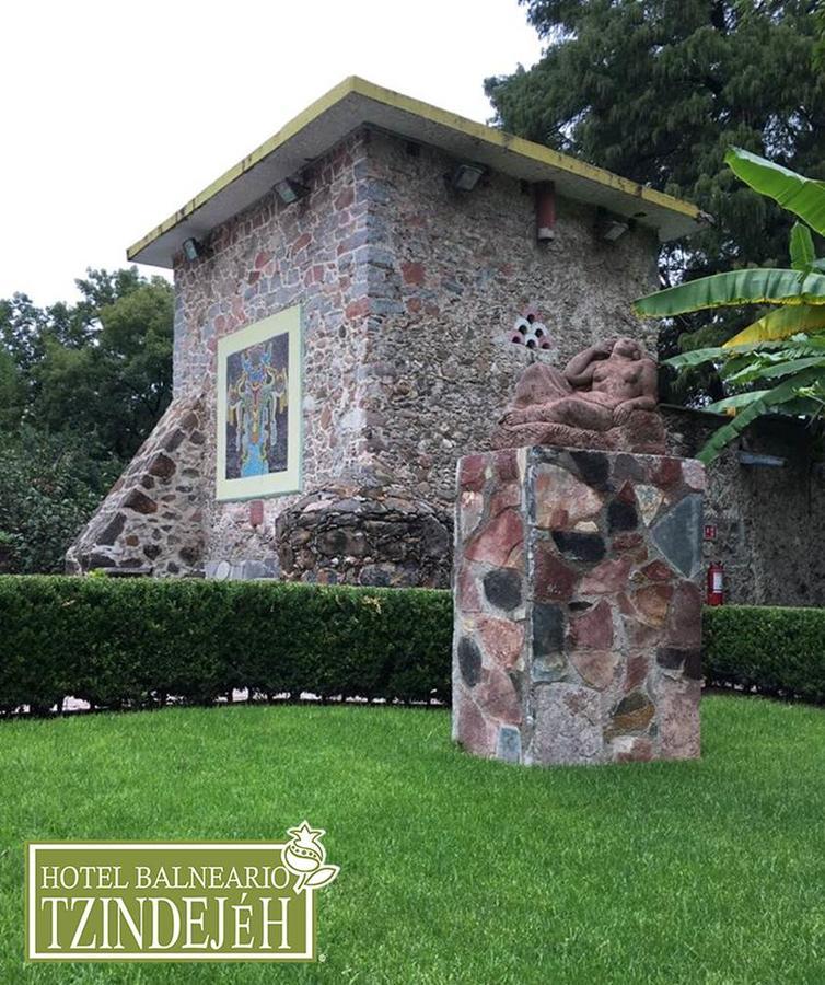 Hotel Balneario Tzindejeh Tasquillo 외부 사진